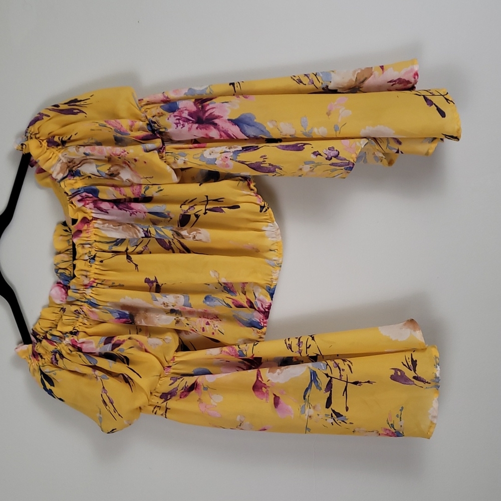 Floral Boho bell sleeves crop top